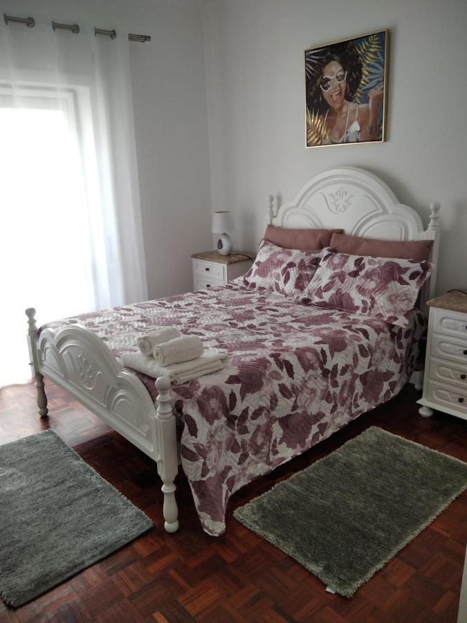 Apartamentos Nazaré Amada Esterno foto